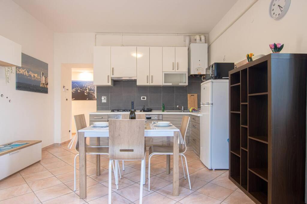 Burlo Garofalo Modern Apartment *Wifi+Netflix* Trieste Exterior foto